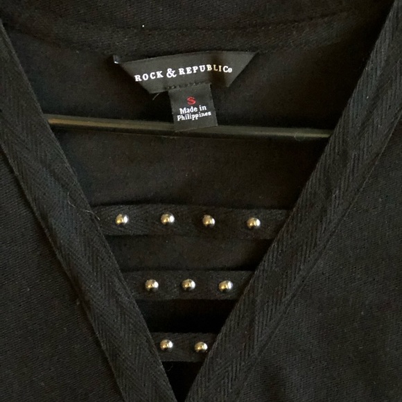 NWT ROCK N REPUBLIC BLACK TOP - Picture 2 of 2